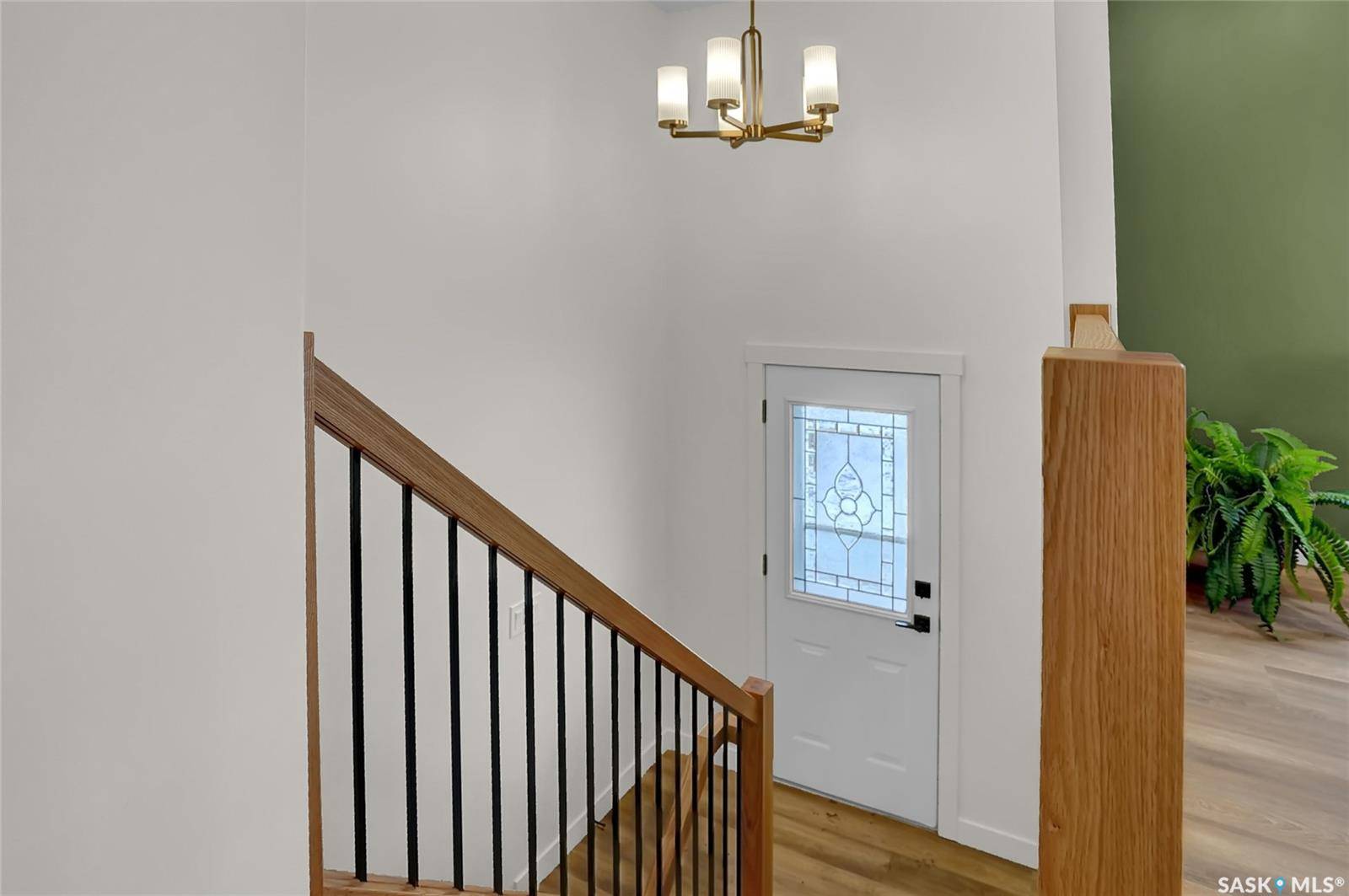 Moose Jaw, SK S6H 6S3,1543 Stadacona STREET W