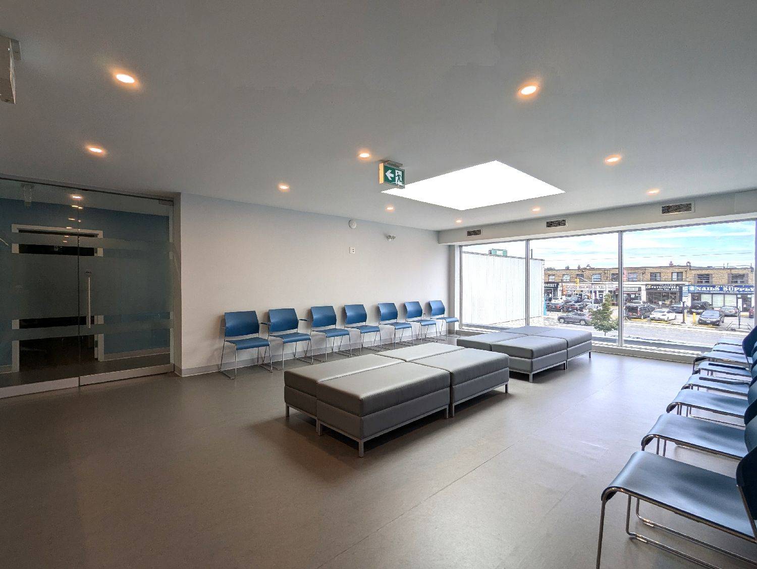 Toronto W04, ON M6B 3S8,2920 Dufferin ST #Suite 200 (4 & 5)