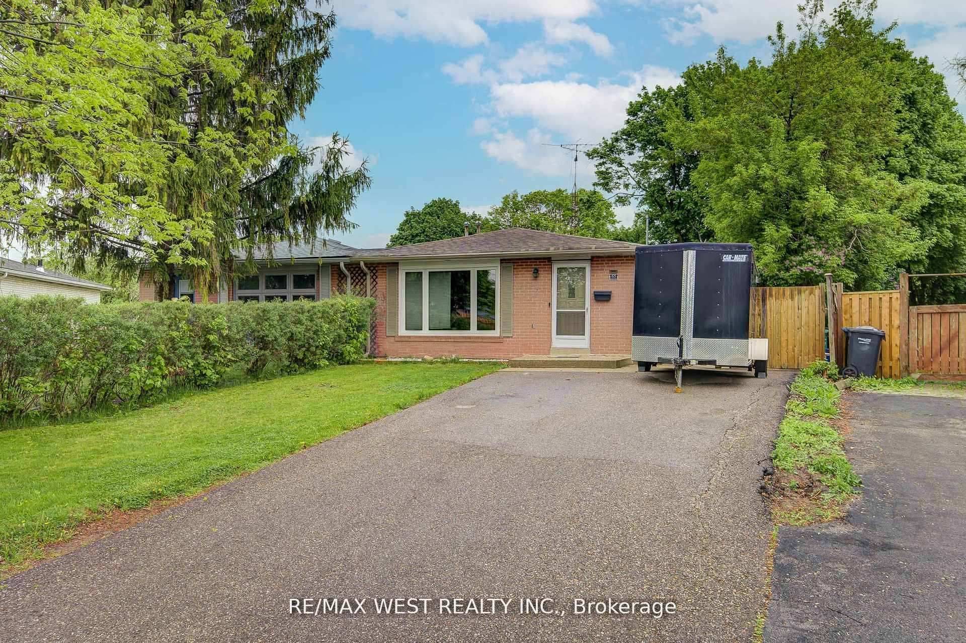 Brampton, ON L6T 2K5,65 Belmont DR