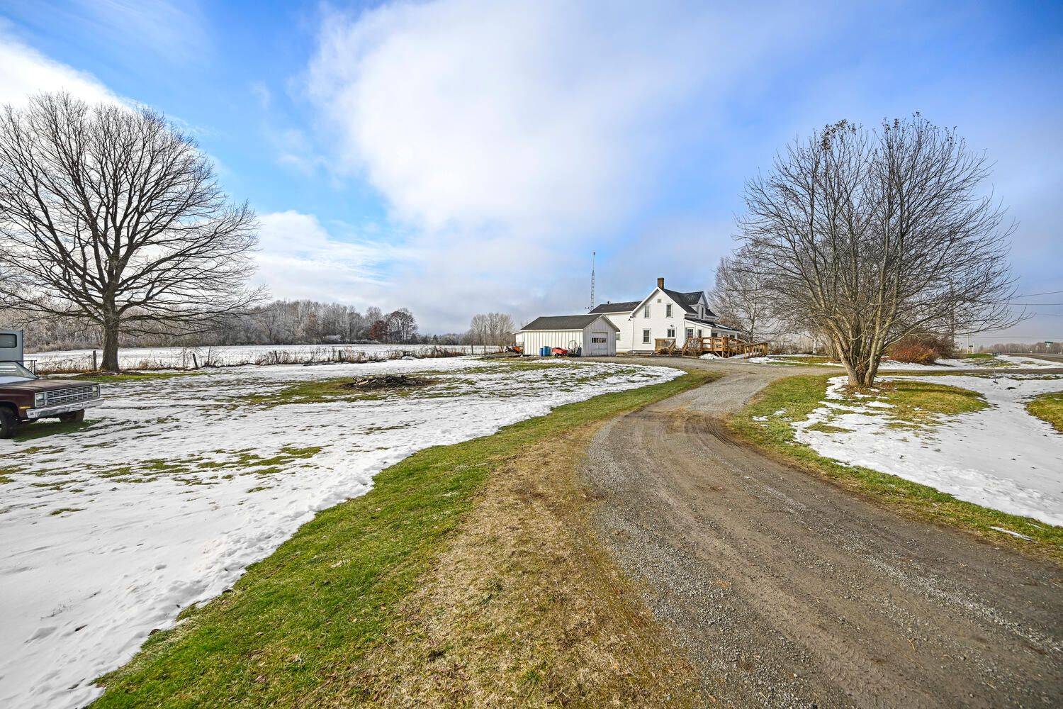 Elizabethtown-kitley, ON K6V 5T4,6482 County Road 7 RD