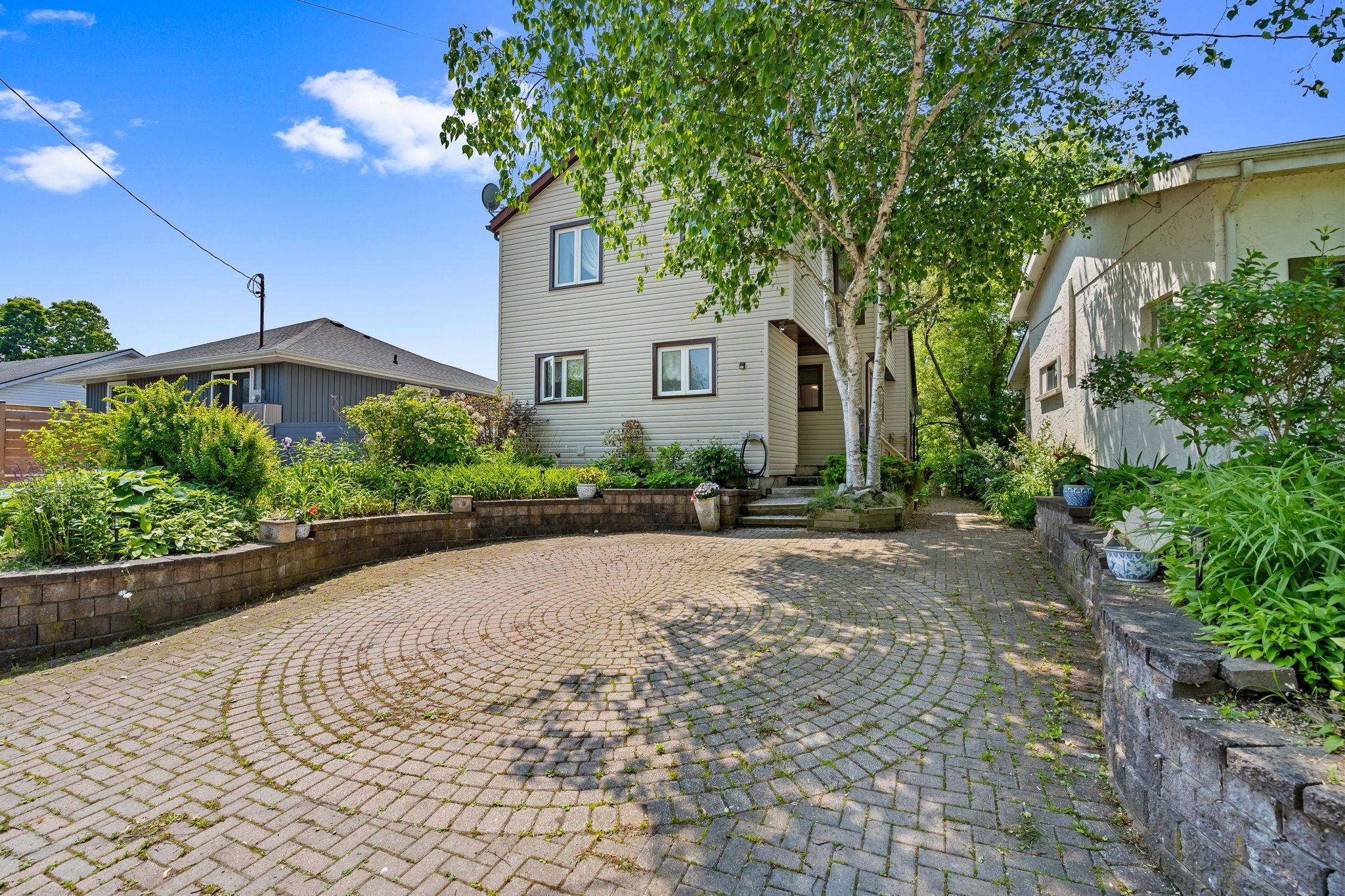 Haldimand, ON N0A 1K0,2944 North Shore DR