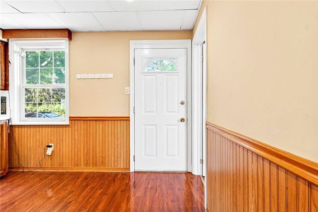 Hamilton, ON L8S 3A3,111 Leland ST