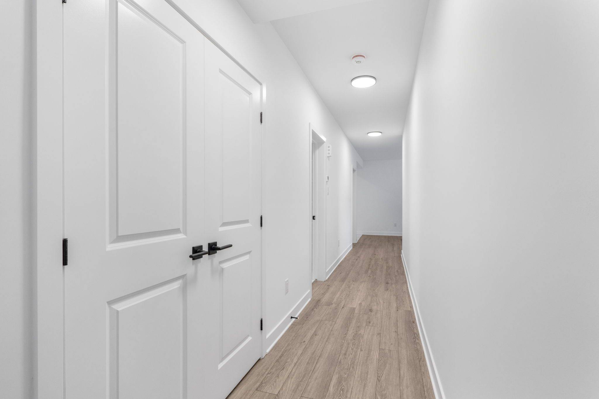 Blossom Park - Airport And Area, ON K1X 0J7,802 Ninaatik PL #B