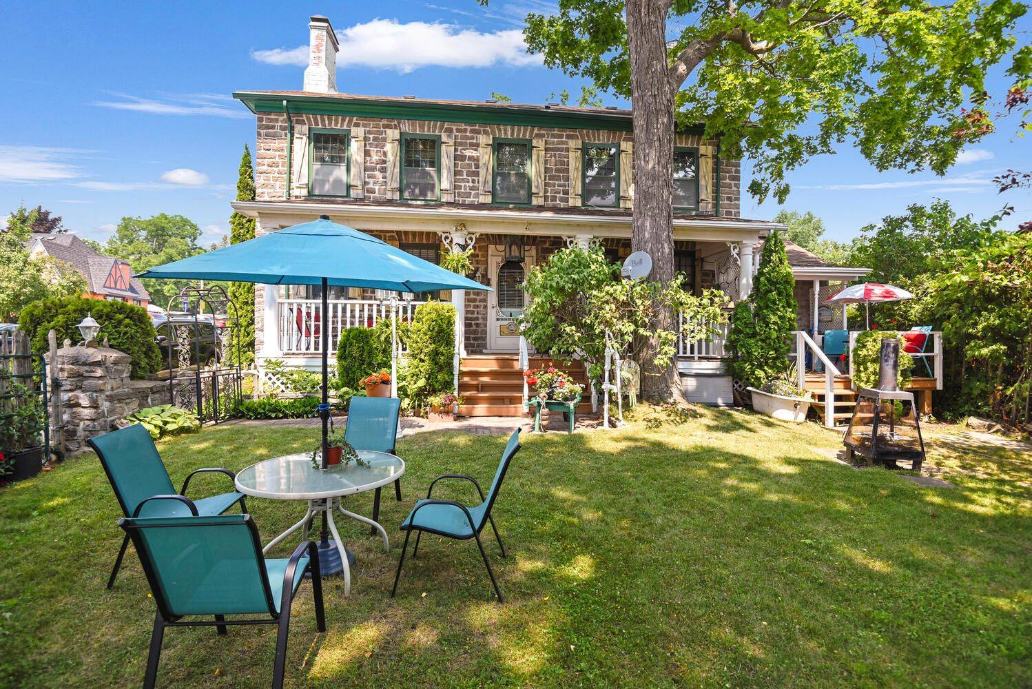 Prescott, ON K0E 1T0,495 King ST W