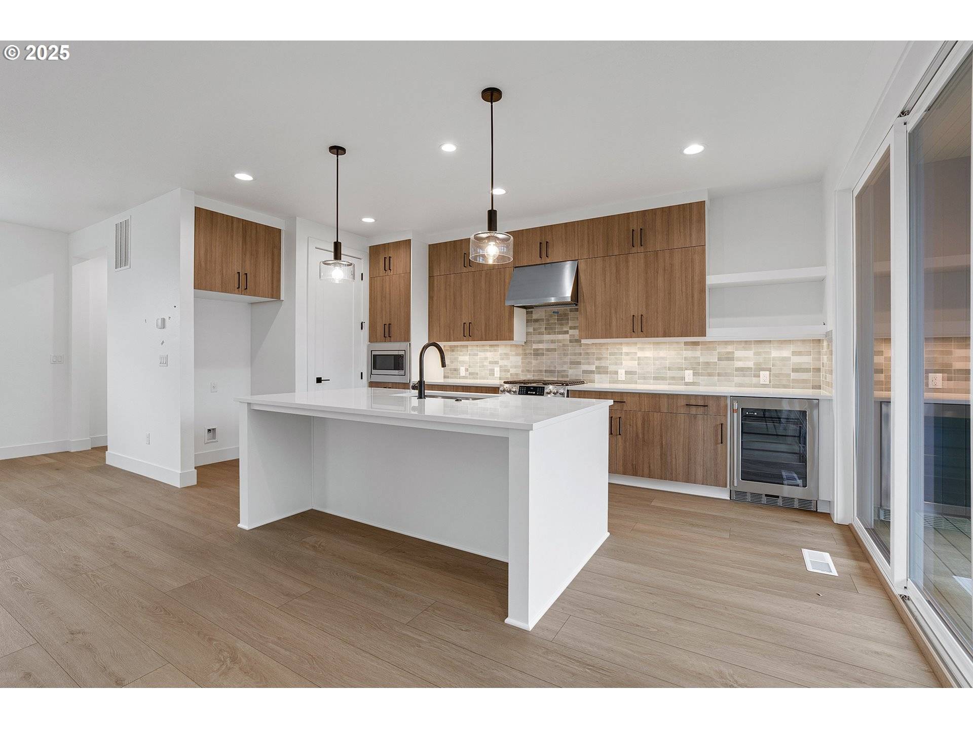 Portland, OR 97211,3541 NE EMERSON ST