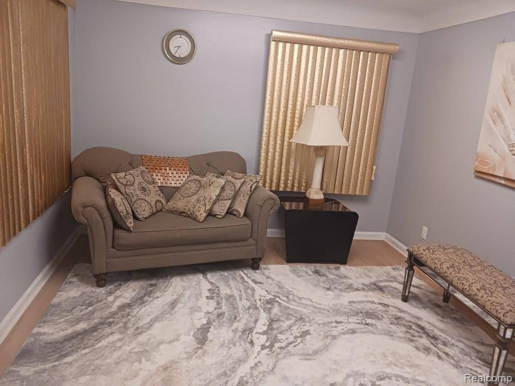 Detroit, MI 48235,19167 ASBURY PARK