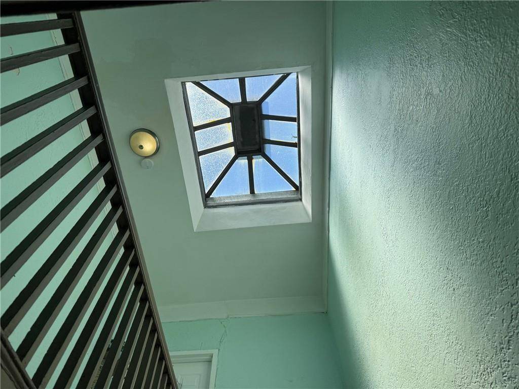 Brooklyn, NY 11207,582 Williams AVE