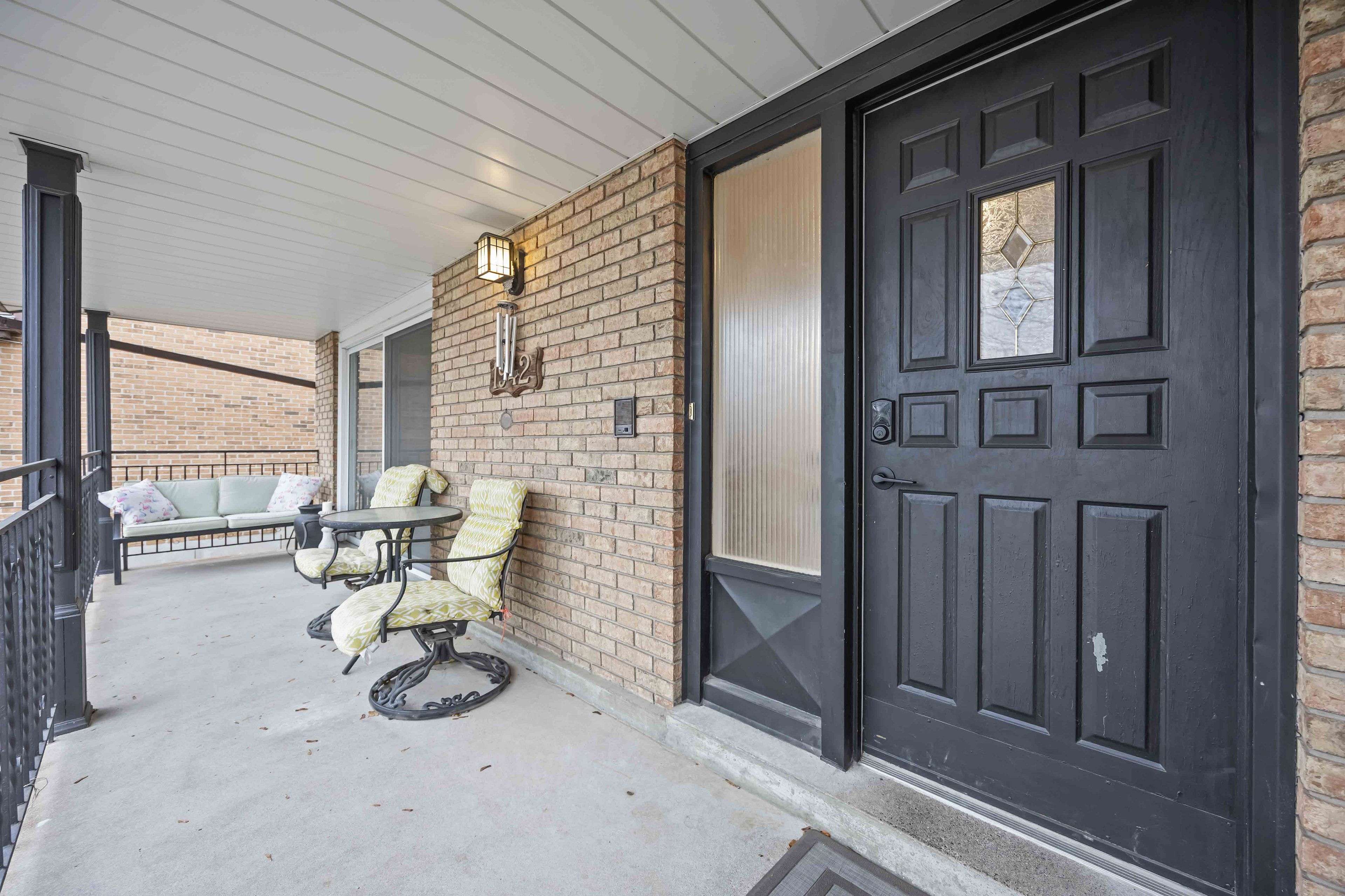 Pickering, ON L1V 2V6,1942 Faylee CRES #Main