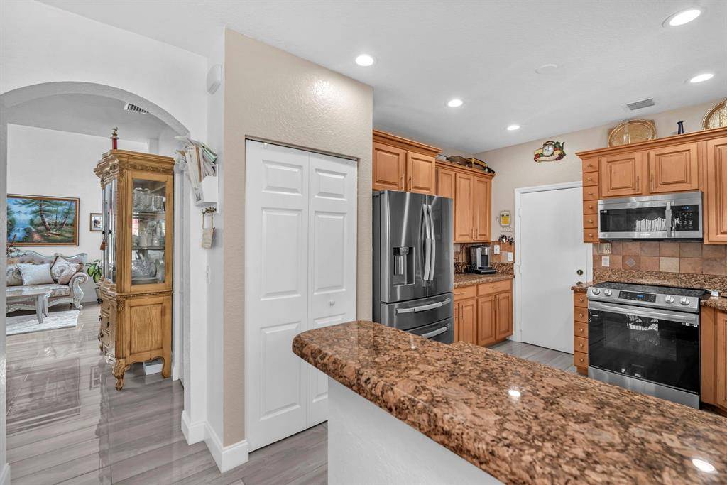 Coral Springs, FL 33065,3471 NW 112th Ave