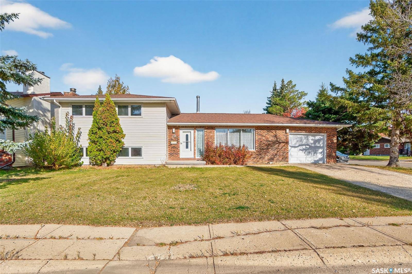 Moose Jaw, SK S6J 1A2,79 Bluebell CRESCENT