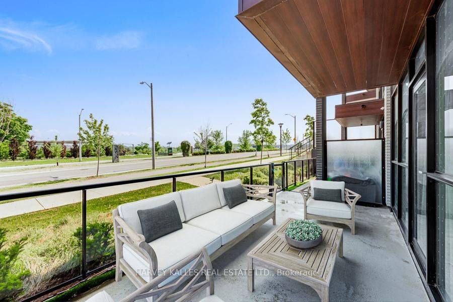 Toronto W05, ON M3K 0E1,60 George Butchart DR #4