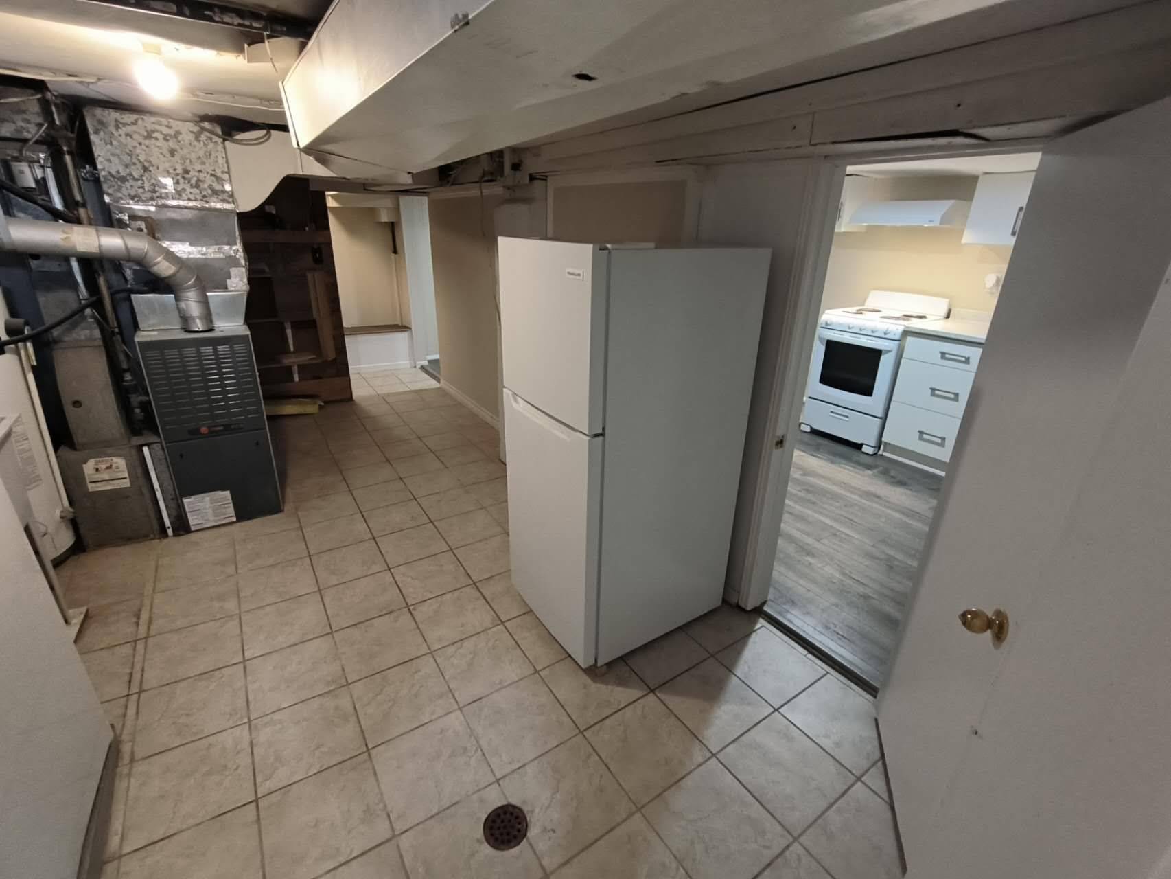 Toronto W04, ON M6E 4J9,55 Chamberlain B1 AVE