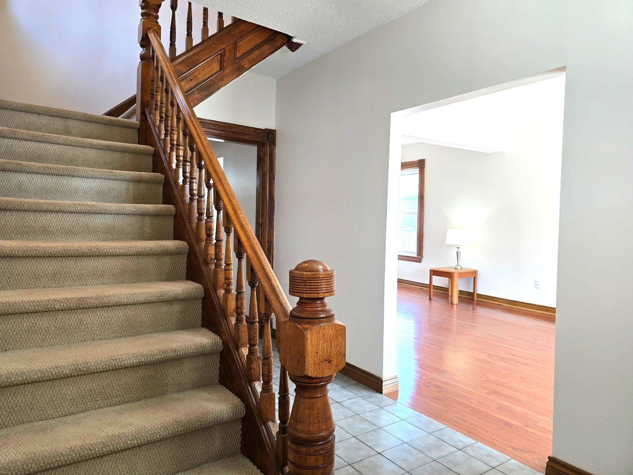 Aylmer, ON N5H 1N3,45 Pine ST E