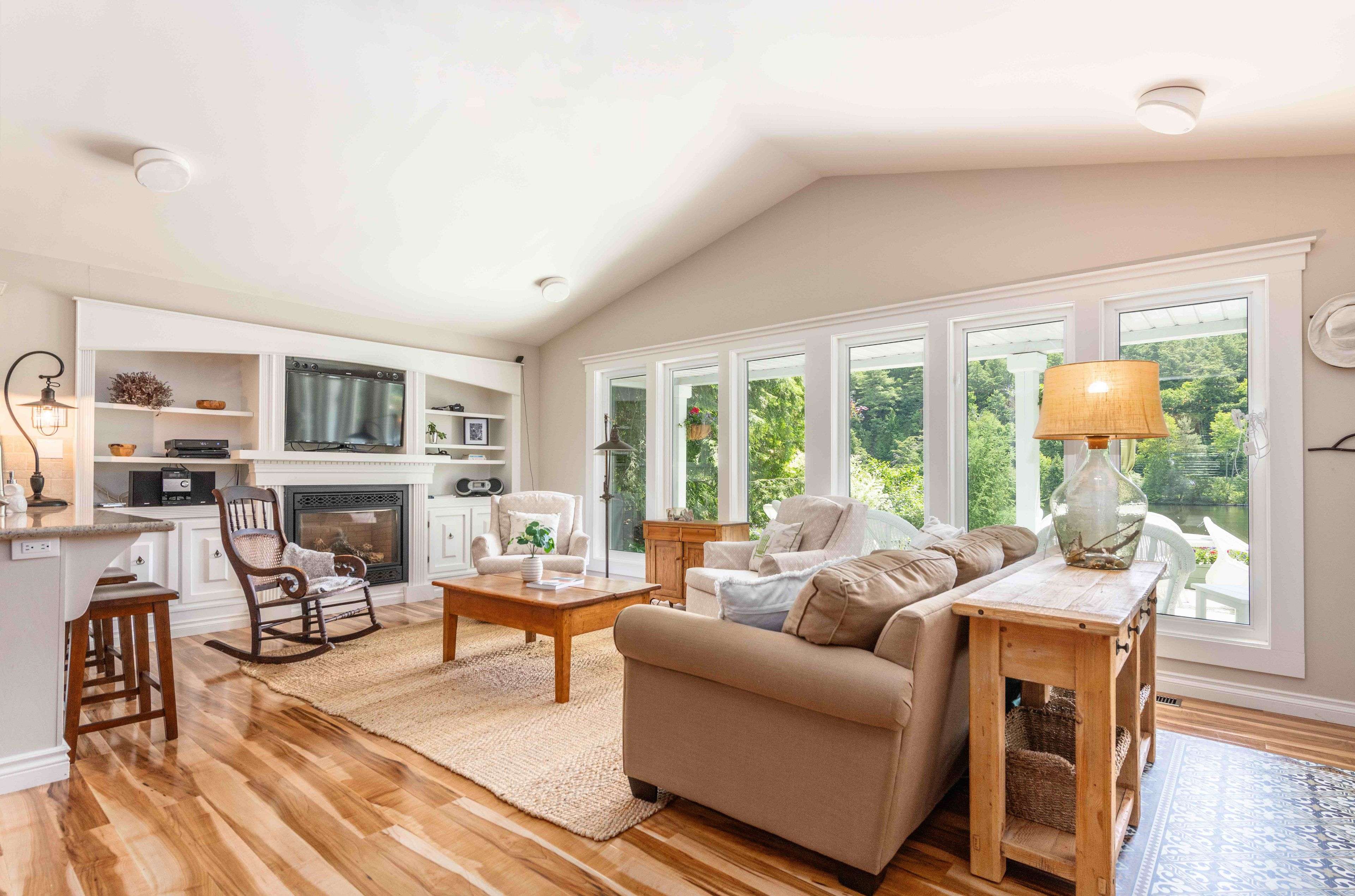 Huntsville, ON P1H 1G8,9 Mountview AVE