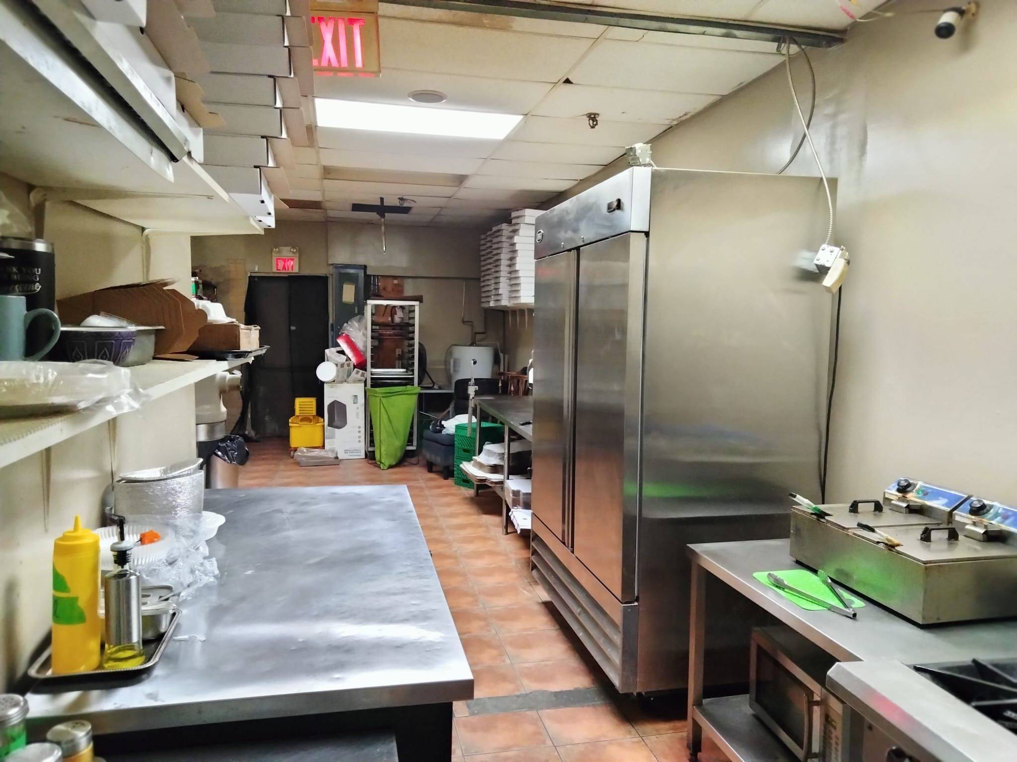 London South, ON N6E 2C6,775 SOUTHDALE Rd RD E #10 & 11