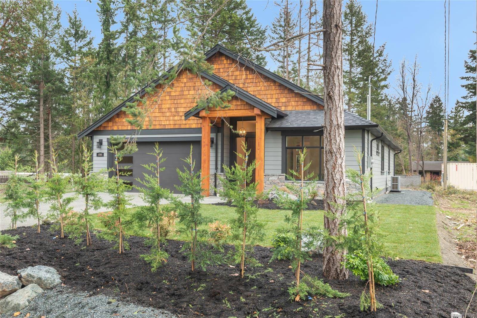 Parksville, BC V9P 2E6,858 Wembley Rd