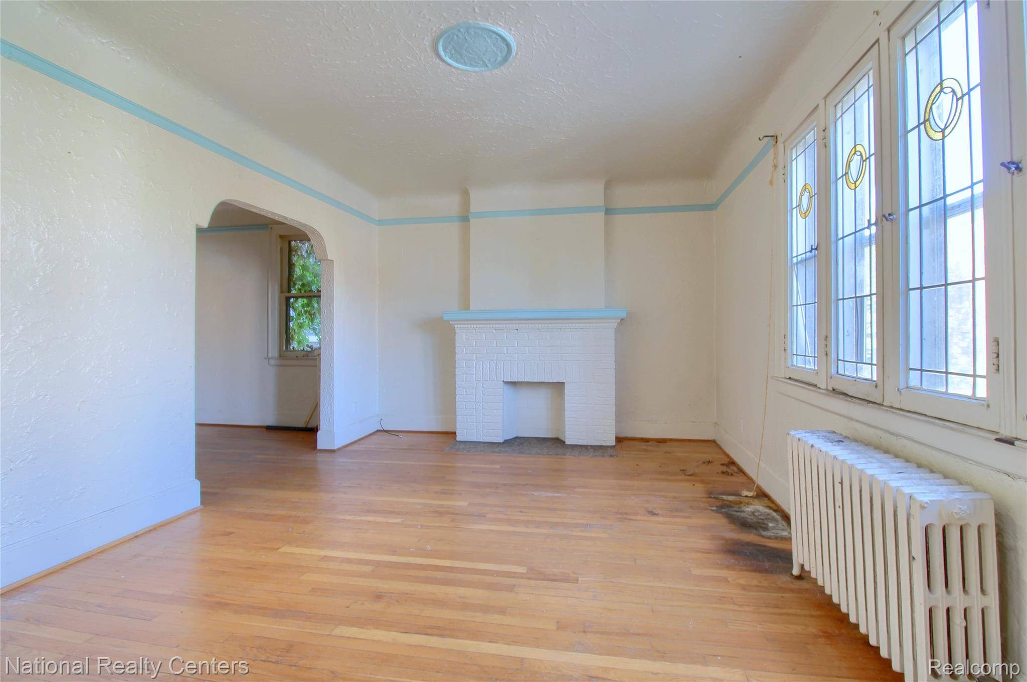 Detroit, MI 48221,17331 Quincy ST