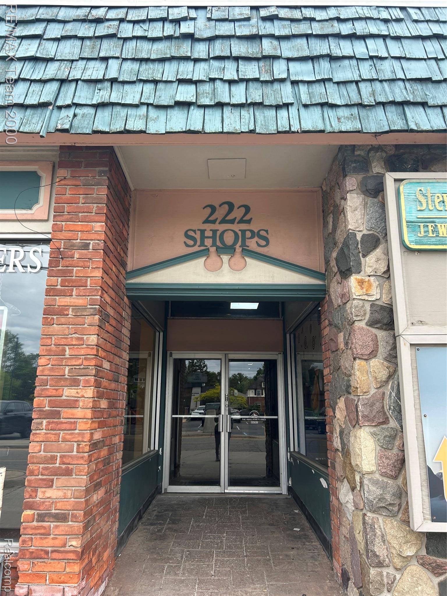 Dearborn, MI 48124,22266 Michigan AVE