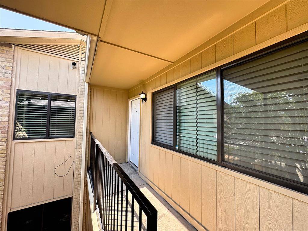 Dallas, TX 75230,5819 Harvest Hill Road #2062