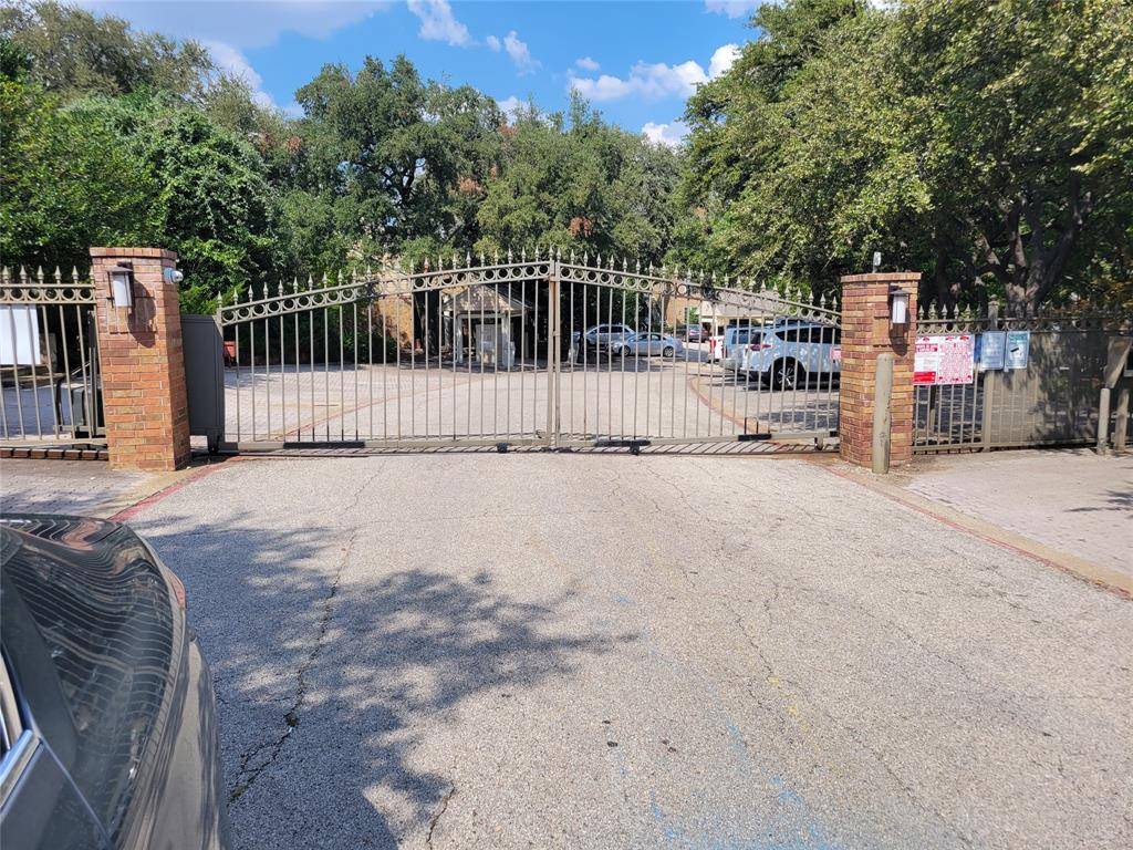 Dallas, TX 75254,5565 Preston Oaks Road #117