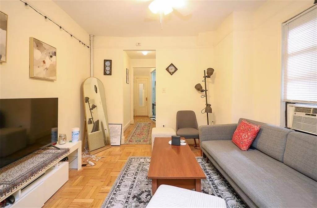 New York, NY 10003,87 1st AVE