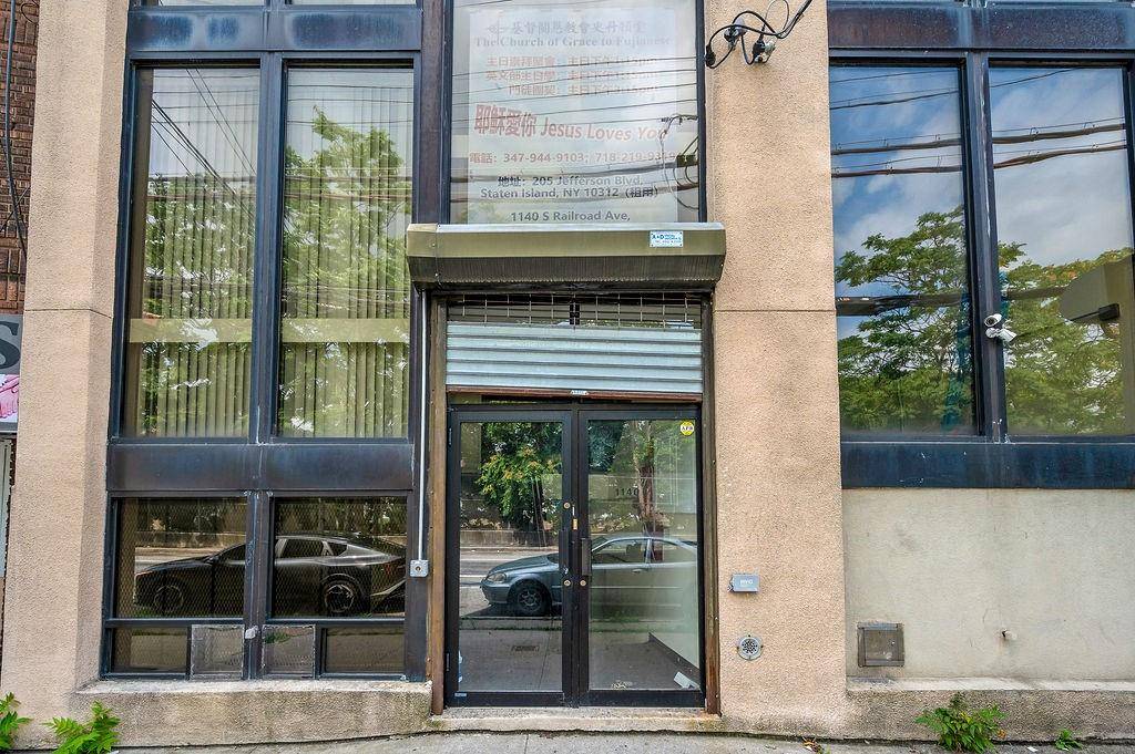 Staten Island, NY 10306,1140 South Railroad AVE