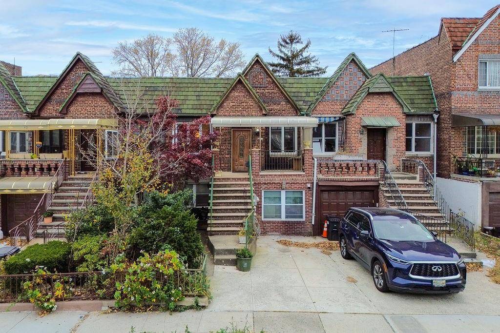 Brooklyn, NY 11235,38 Corbin PL