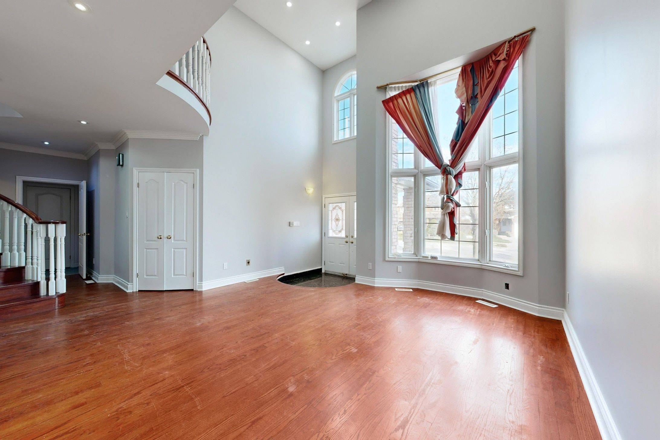 Pickering, ON L1V 1P6,1822 Rosebank RD