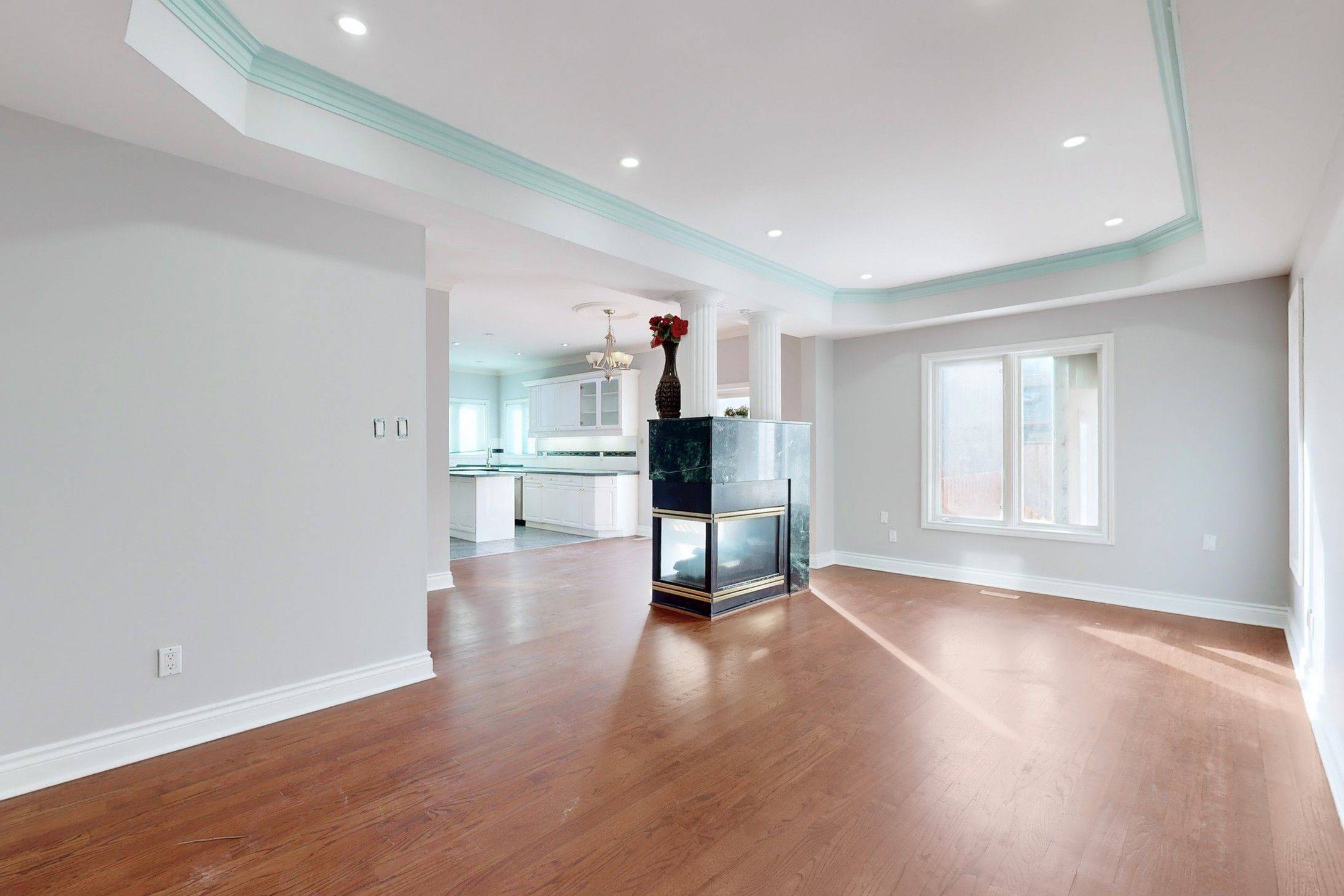 Pickering, ON L1V 1P6,1822 Rosebank RD