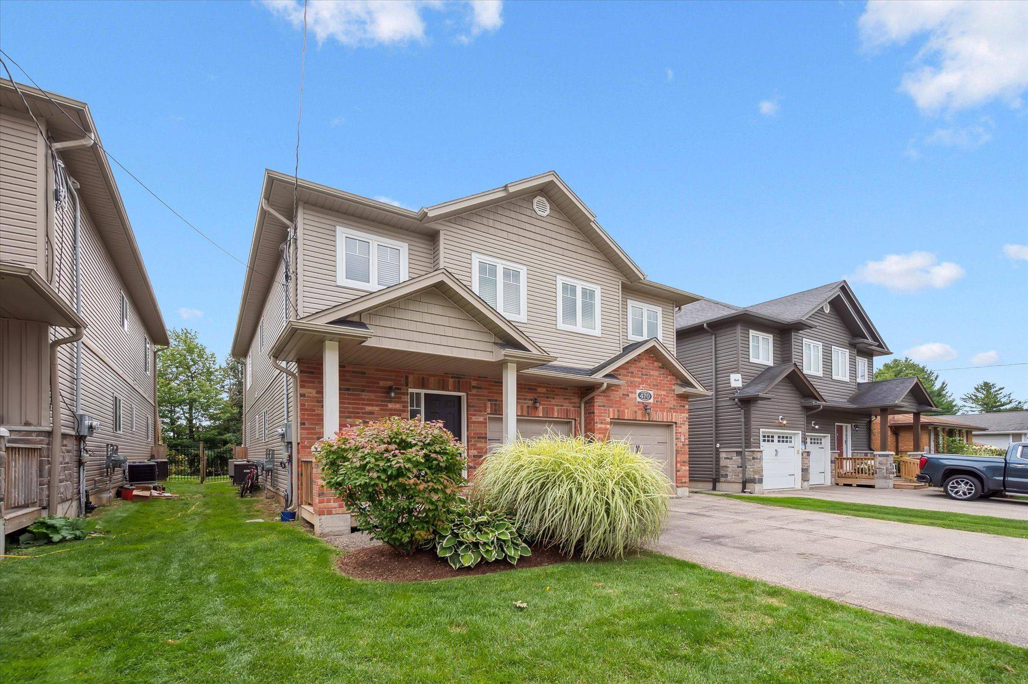 Centre Wellington, ON N1M 1Y8,470 Elora ST