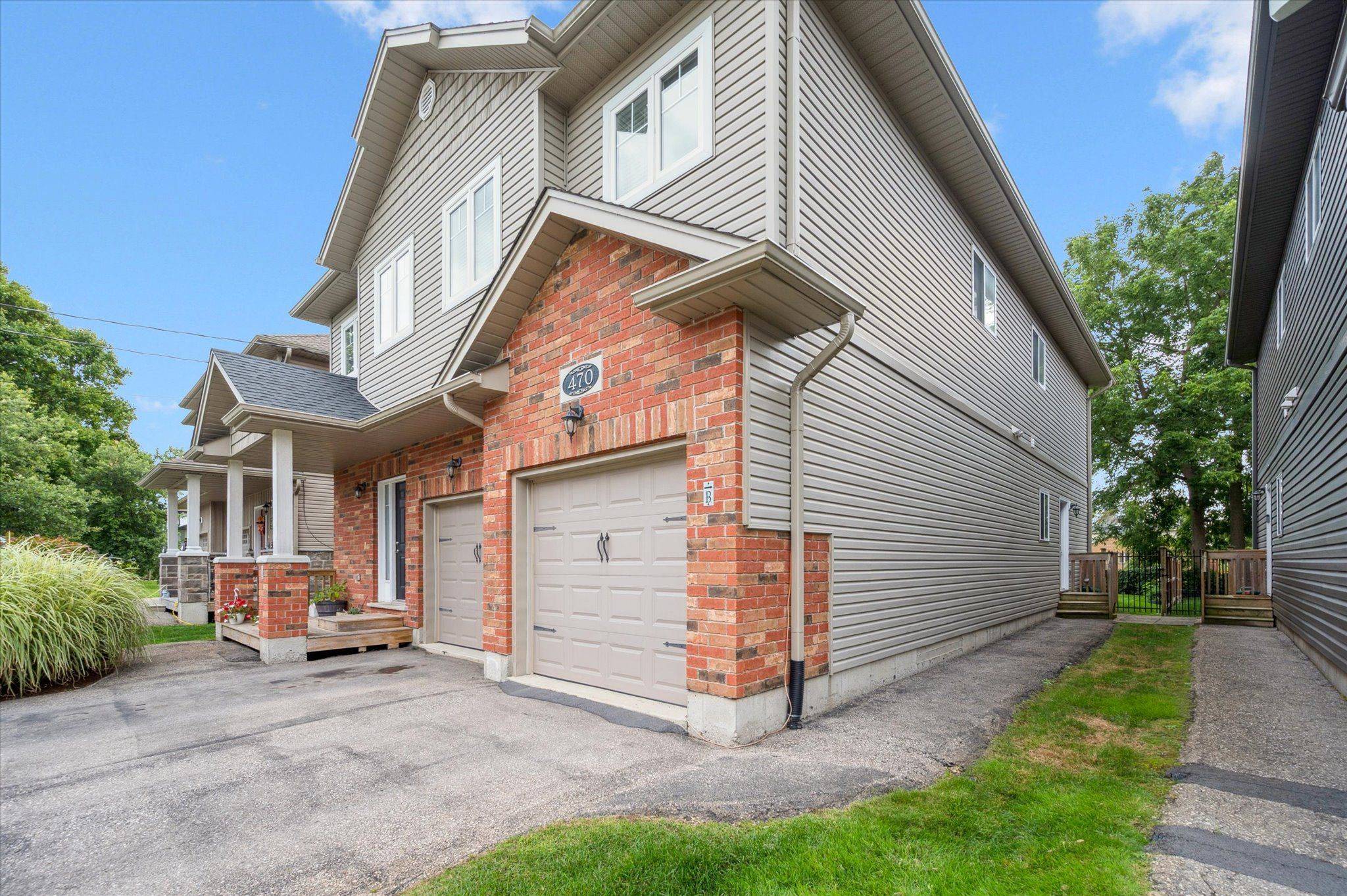 Centre Wellington, ON N1M 1Y8,470 Elora ST