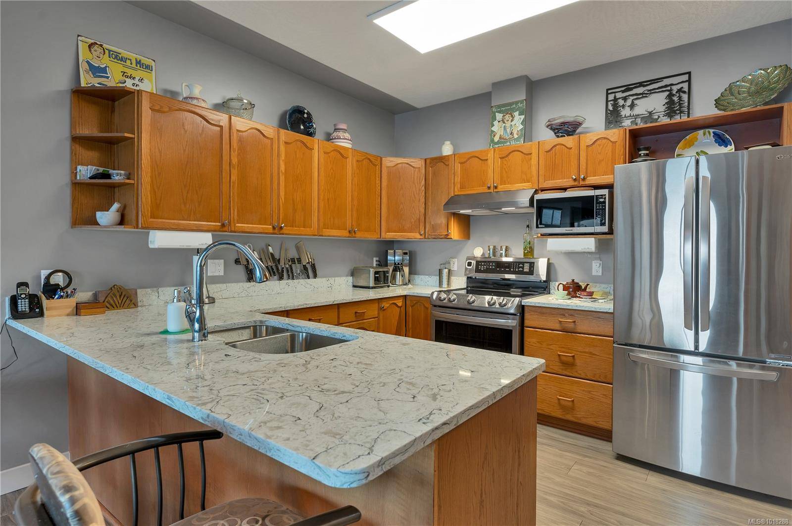 Campbell River, BC V9W 1B7,1350 Island Hwy S #304