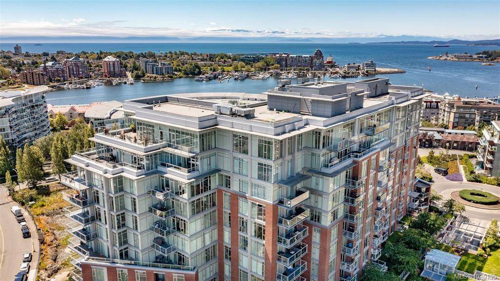 Victoria, BC V9A 0A1,100 Saghalie Rd #213