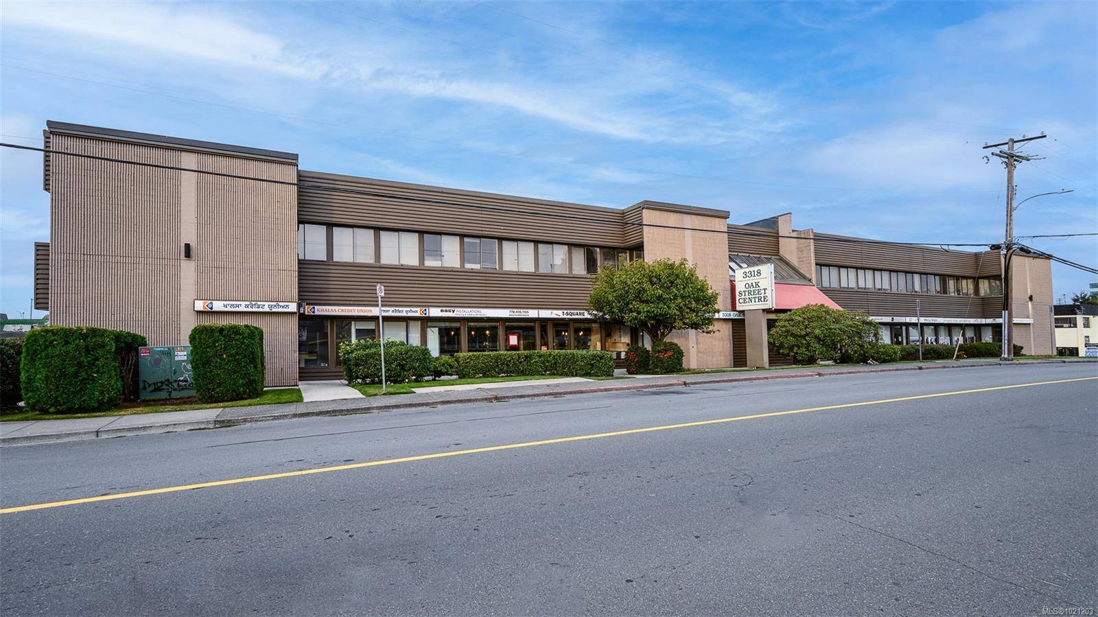 Saanich, BC V8X 1R1,3318 Oak St #22