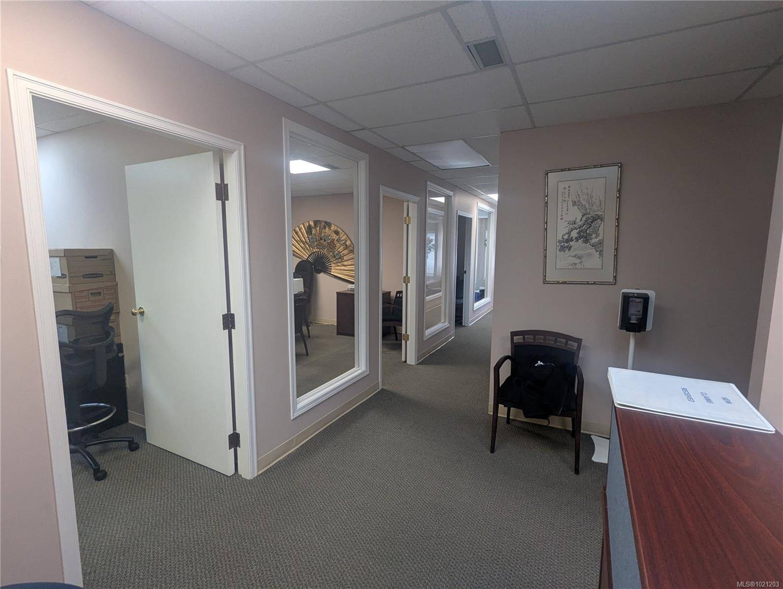 Saanich, BC V8X 1R1,3318 Oak St #22