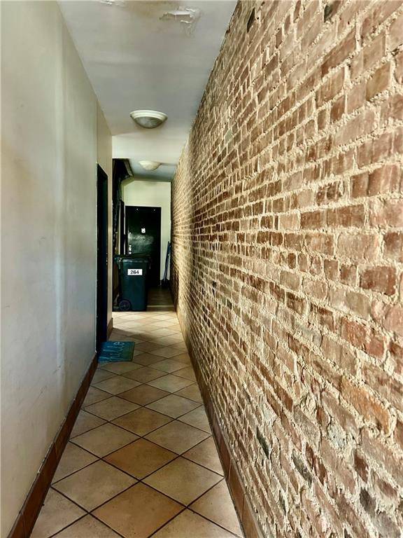 Brooklyn, NY 11220,264 67th ST