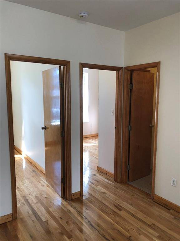 Brooklyn, NY 11220,264 67th ST