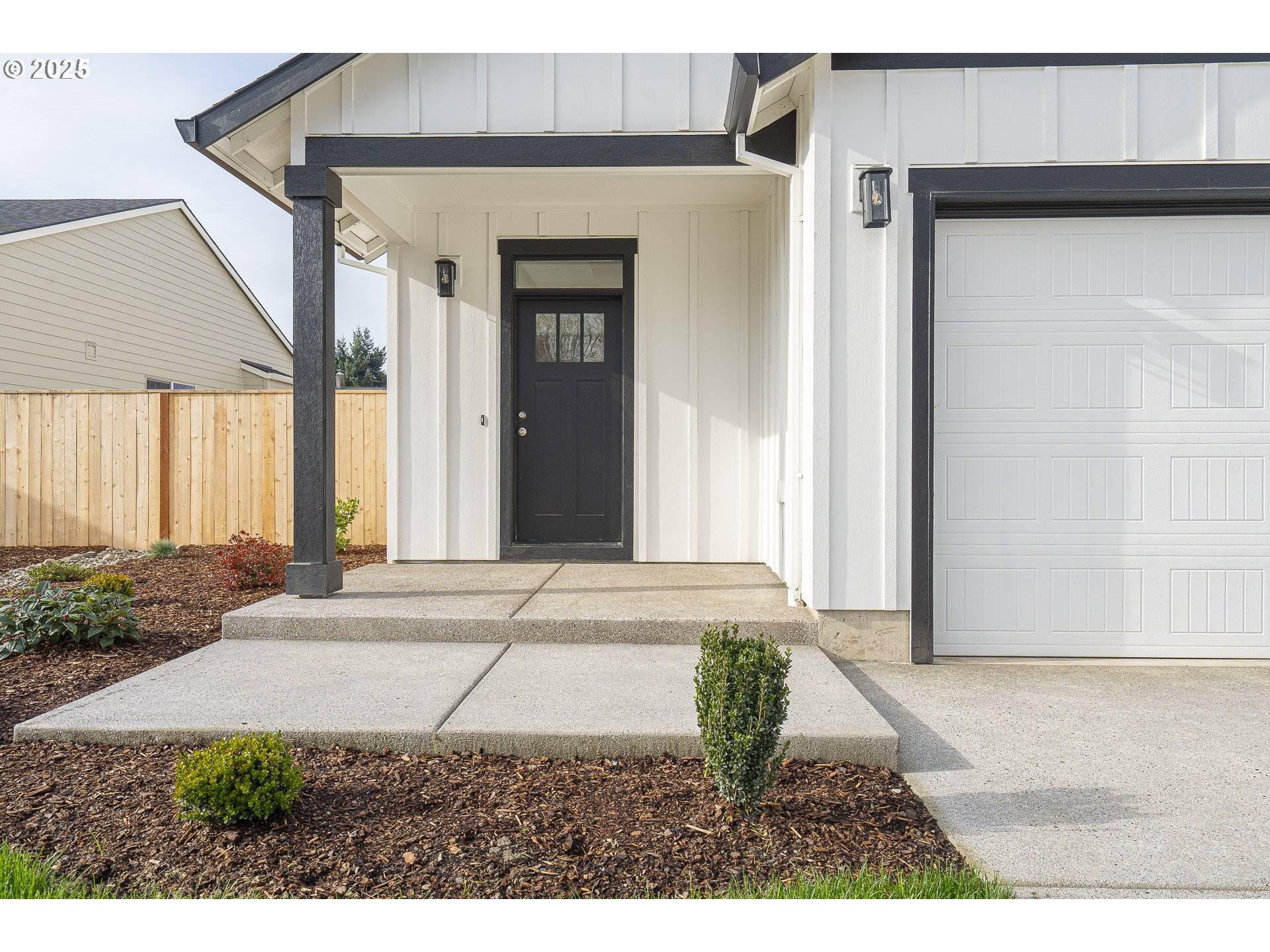 Silverton, OR 97381,665 Parker LOOP