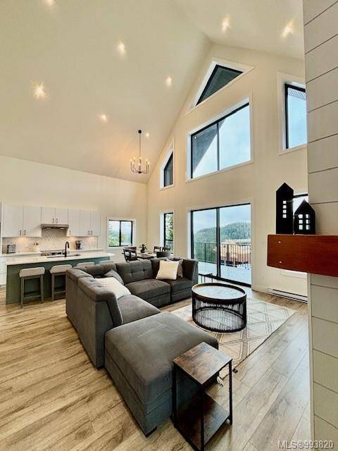 Courtenay, BC V0P 1N0,650 Arrowsmith Ridge