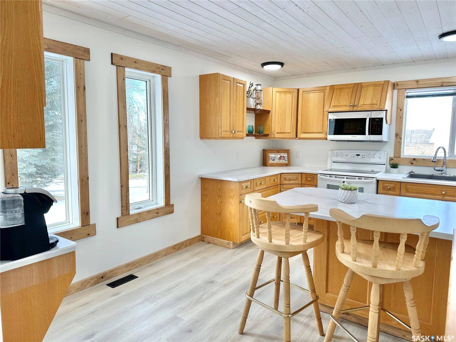 Shell Lake, SK S0J 2G0,3 Morrow PLACE