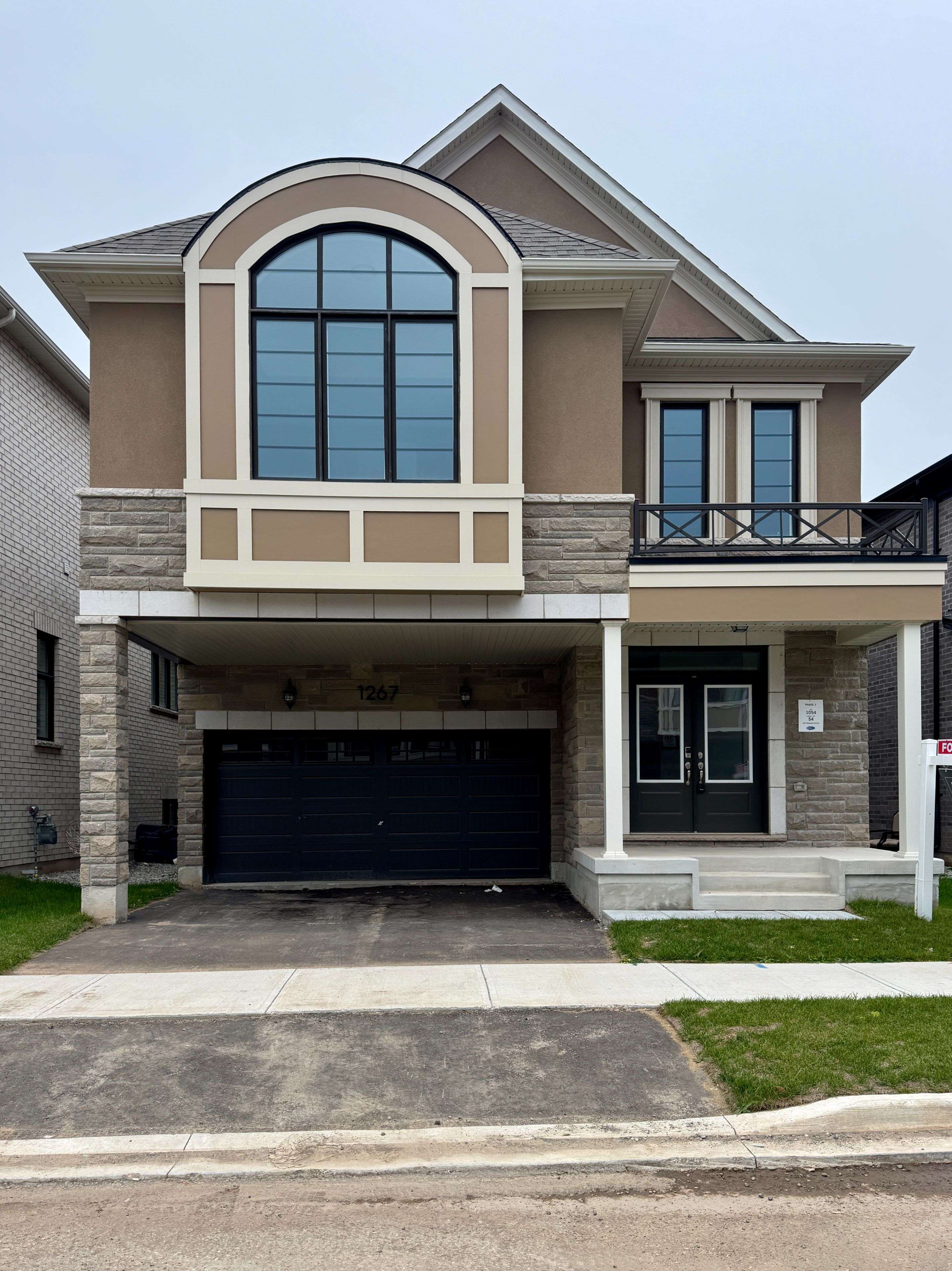 Milton, ON L9T 6J2,1267 Temperance CRES