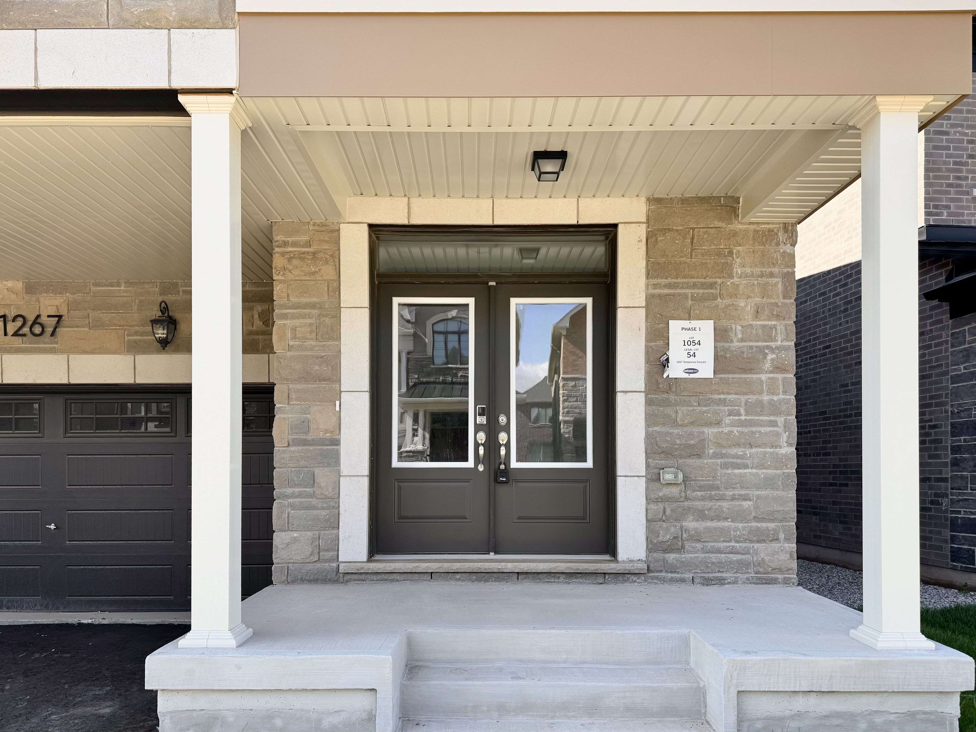 Milton, ON L9T 6J2,1267 Temperance CRES