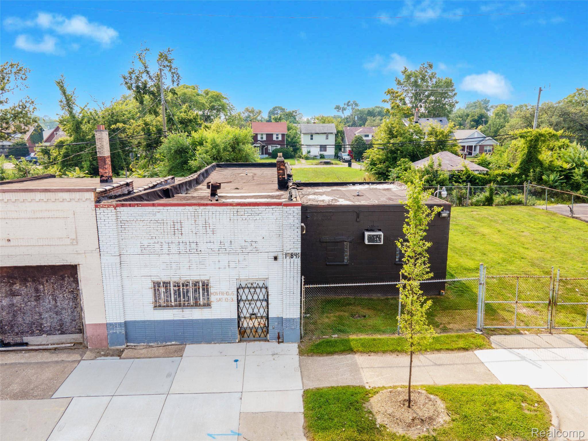 Detroit, MI 48238,14849 Livernois AVE