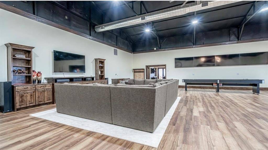 Tolar, TX 76476,8900 Nix Road