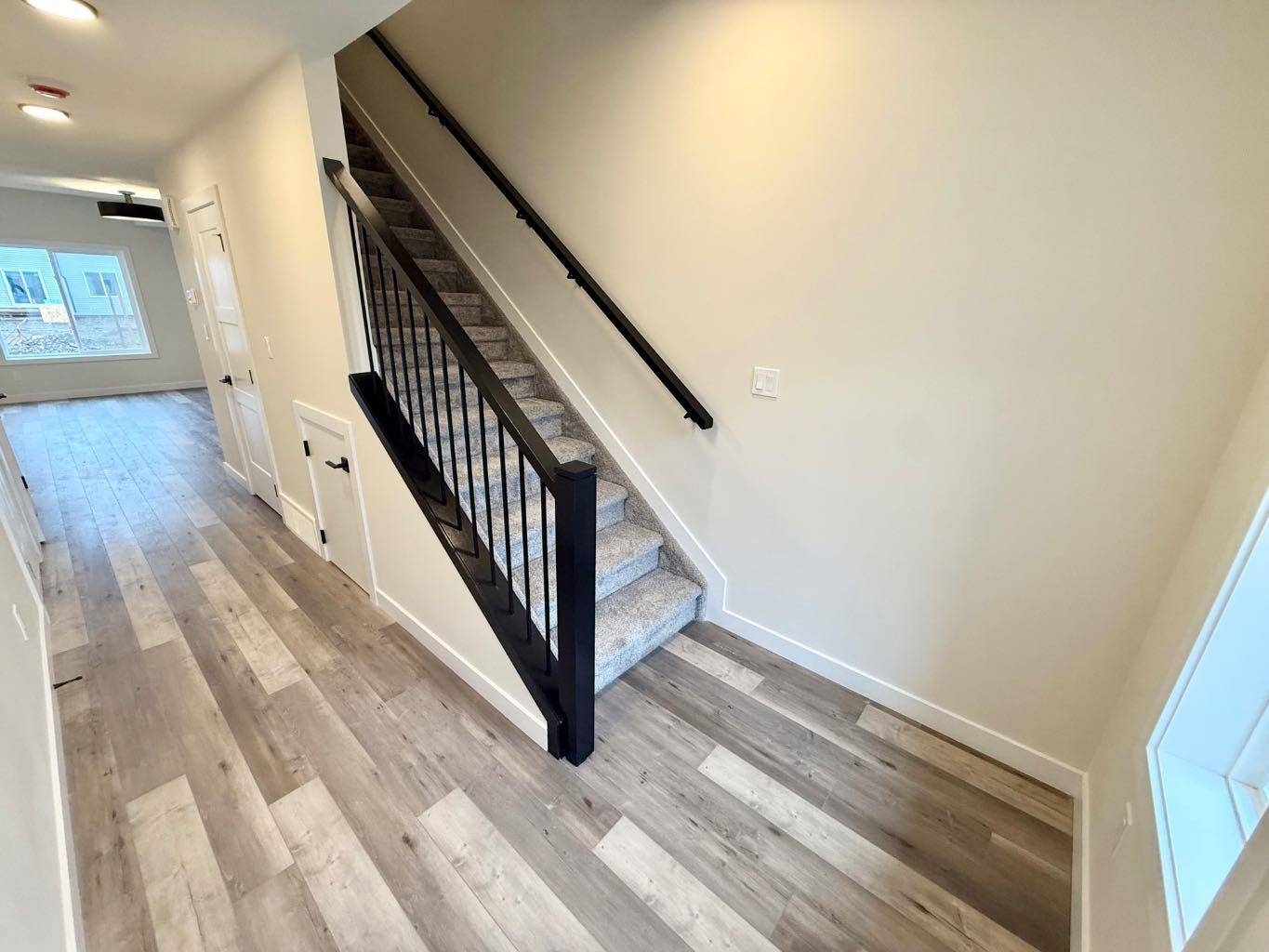 Hinton, AB T7V0B4,328B BOUTIN AVE