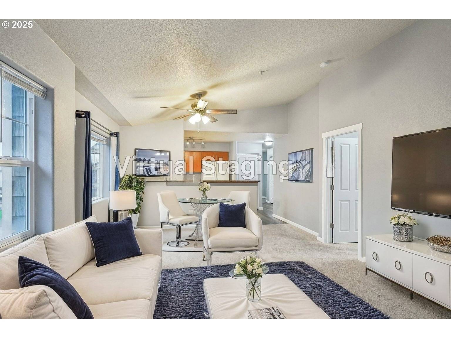 Hillsboro, OR 97006,10654 NE HOLLY ST #307