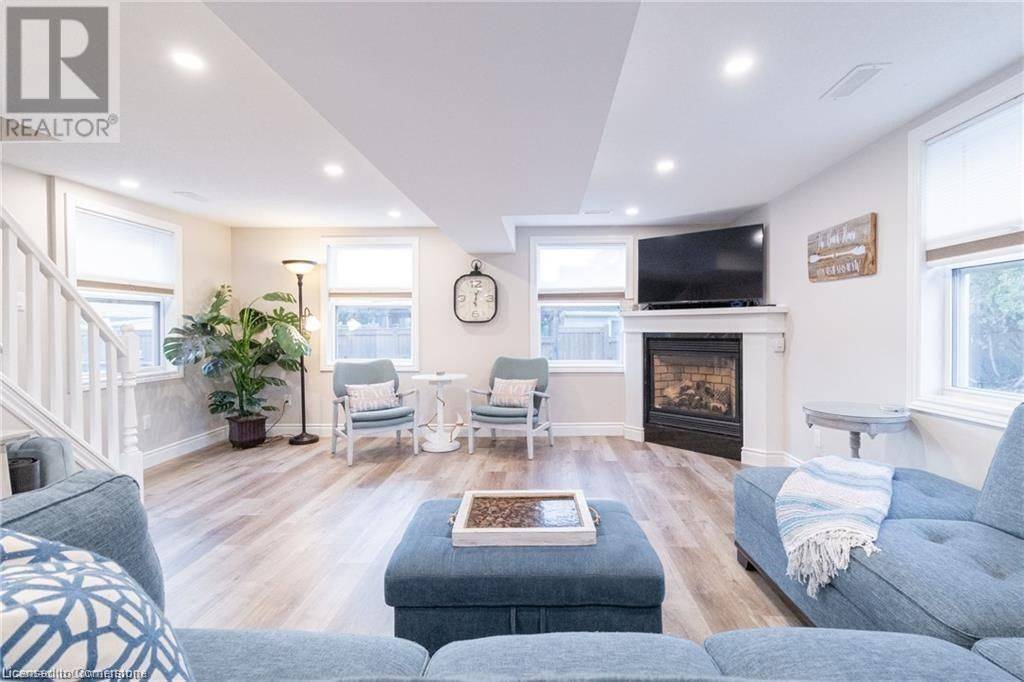 Lambton Shores, ON N0M 1T0,11 Dietrich CRES