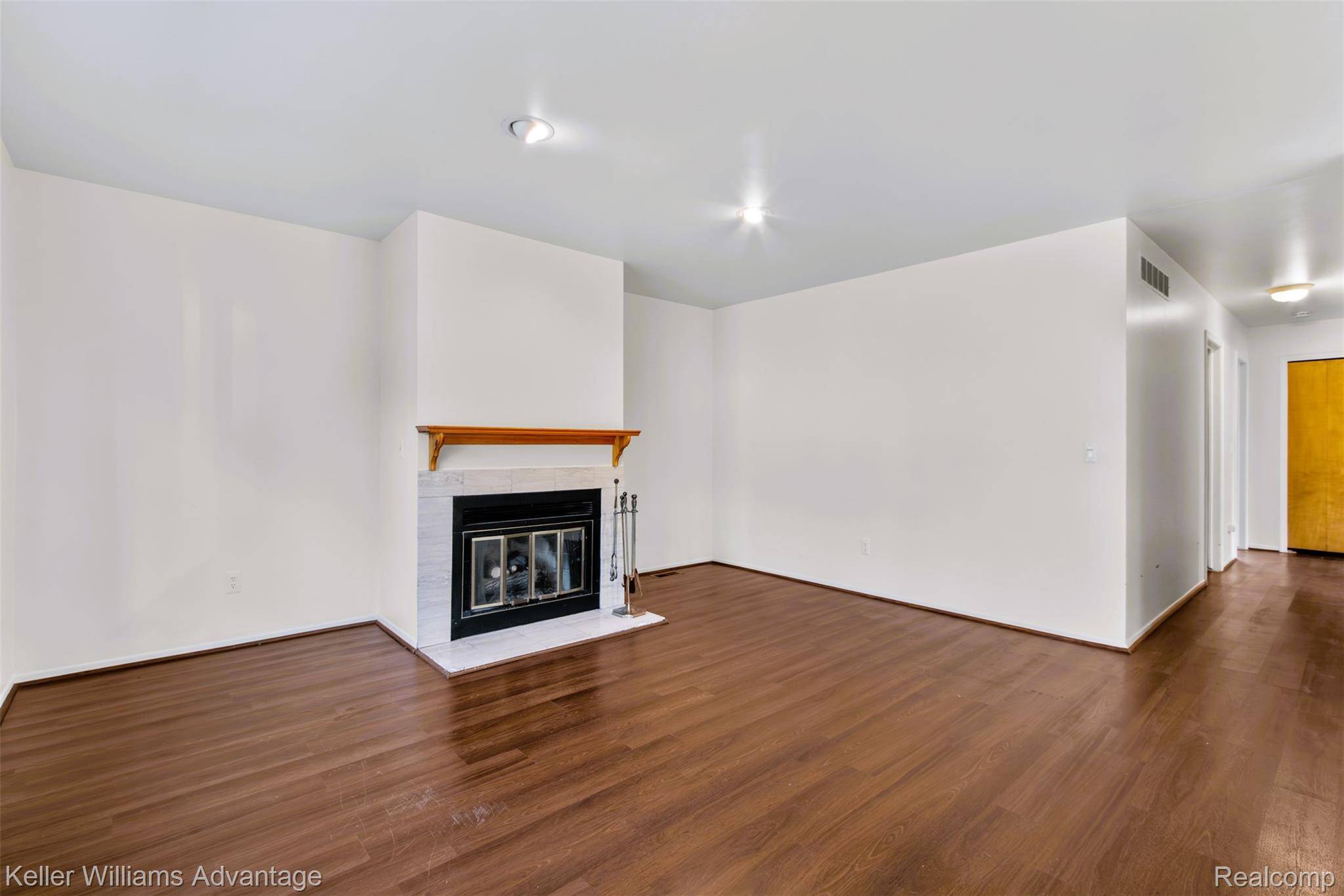 Farmington Hills, MI 48336,31441 Orchard Brook CT