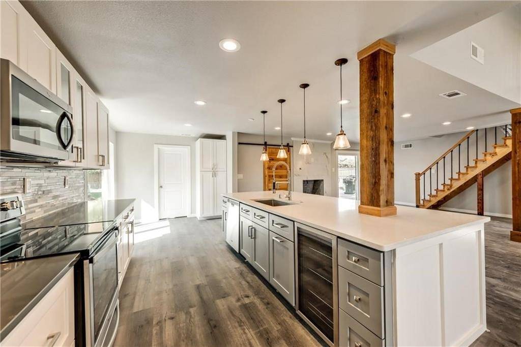 Dallas, TX 75229,10216 Carry Back Circle