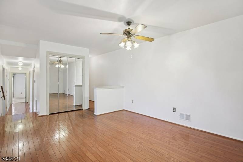 Glen Gardner Boro, NJ 08826,915 Spruce Hills Dr